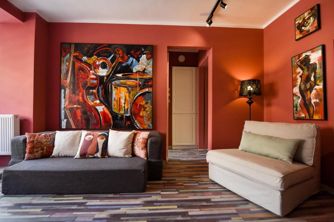 Captivating Old Town Apartment Букурещ Екстериор снимка